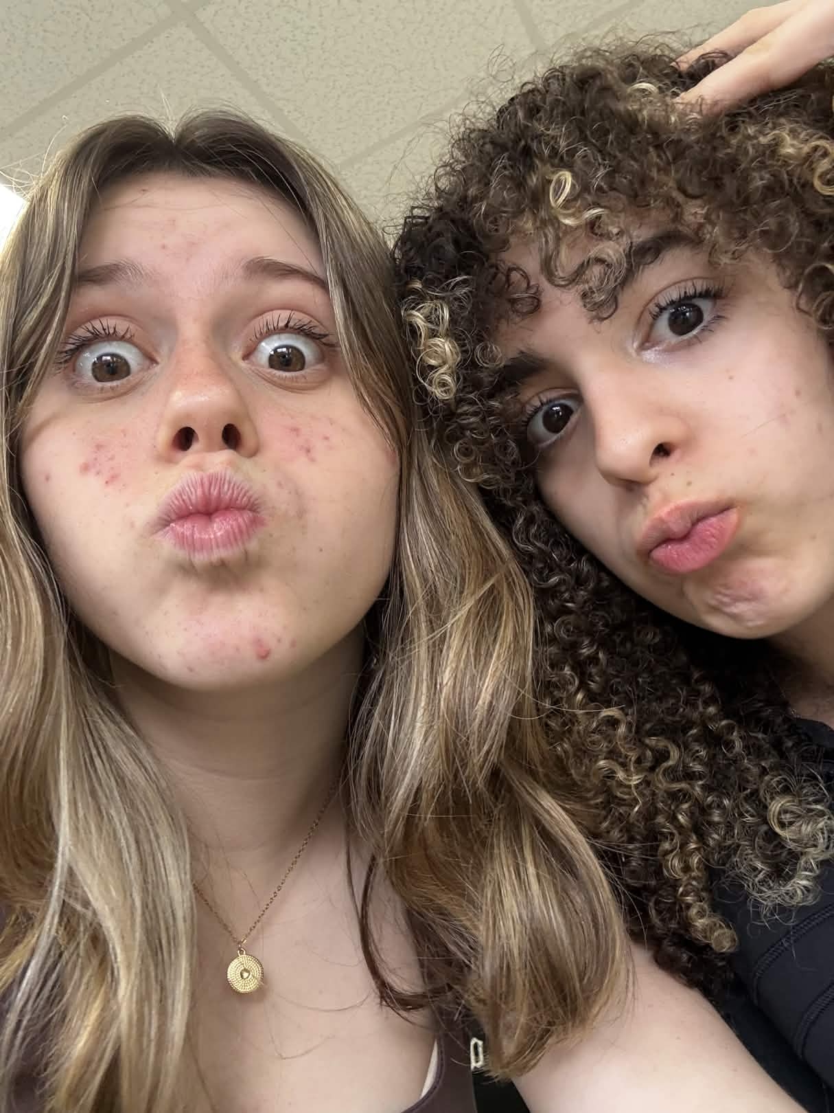 Ruthie and Evie portrait photo